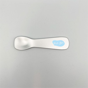 Pale_blue_spoon