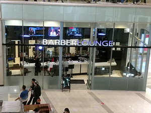 Barber_lounge